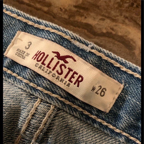 HOLLISTER CALIF DISTRESSED HIGH RISE SHORTS 3 26W - Picture 5 of 8